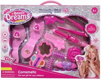 Beauty Dreams Girl Cosmetic Set In Carry Handle Box