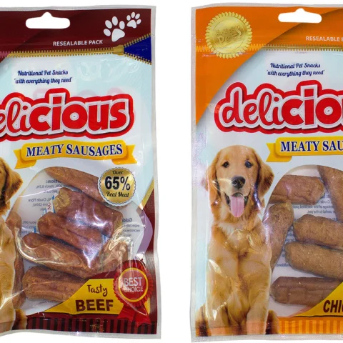 World Of Pets Soft Meaty Sausage Dog Treats Assorted Chicken & Beef Flavour